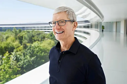 Apple Earnings Shock: Profit Jumps 27% as iPhone Sales Crush Expectations — But Tim Cook’s Final Call Raises a Bigger Question