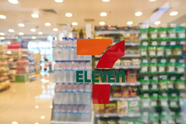 7-Eleven 7/11 Day 2026: Free Slurpees, $1 Deals, and Hawaiʻi’s 48th Anniversary Celebration